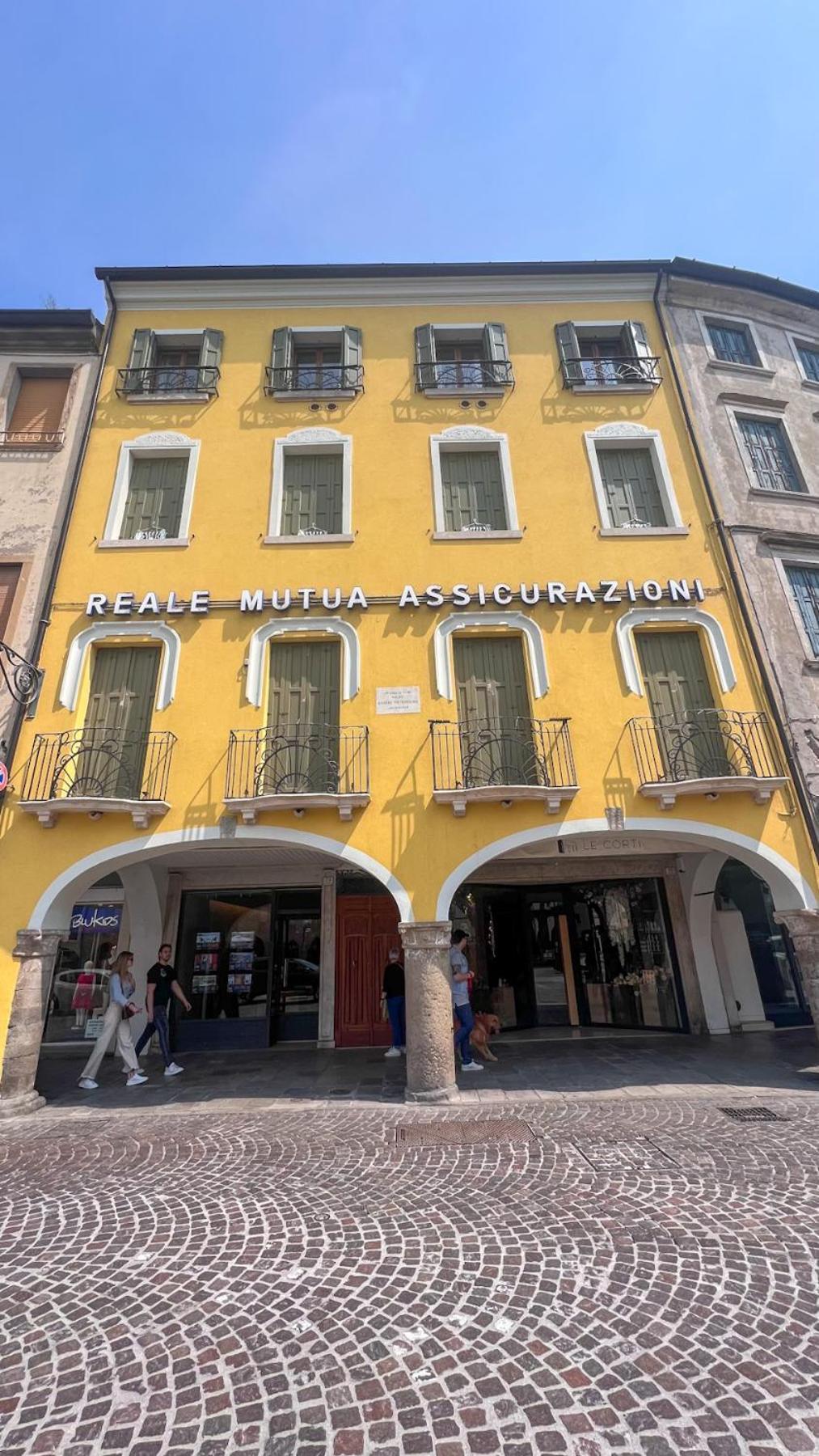 Este Stay Buitenkant foto